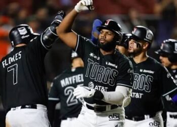¡A 27 outs de la corona! Toros busca conquistar la Serie del Rey en Tijuana