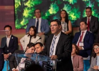 ANPACT y Fundación UNAM lanzan premio de innovación para vehículos pesados