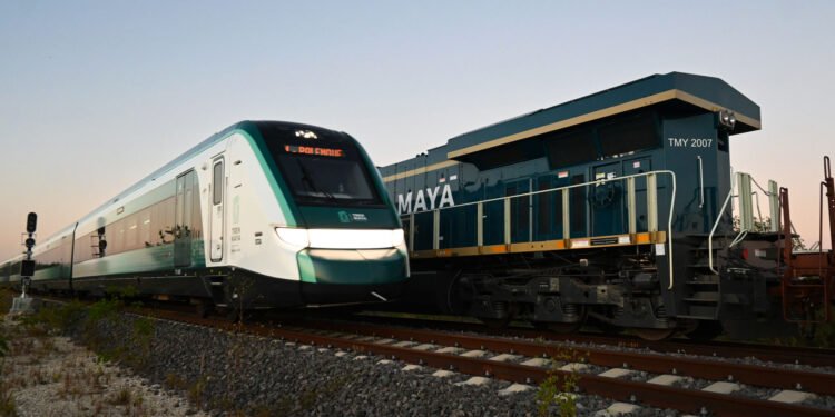 Carga se queda con 94%: así se repartiría el presupuesto del Tren Maya para el 2027