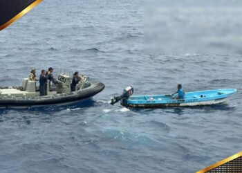 ¡Ocho días a la deriva! Marina encuentra con vida a pescador en el Pacífico