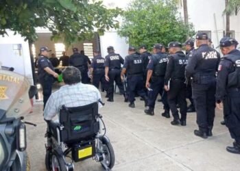 Un “gracias” con sabor a tamal: así agradeció un adulto mayor a policías