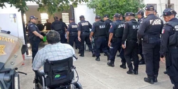 Un “gracias” con sabor a tamal: así agradeció un adulto mayor a policías