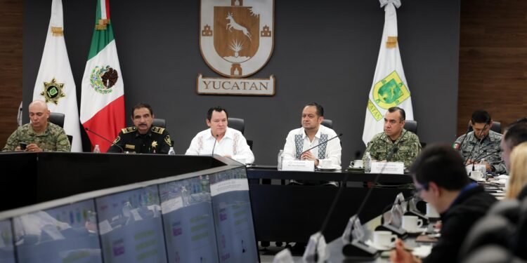 Yucatán deja atrás a Isaías, pero mantiene vigilancia por hechos violentos