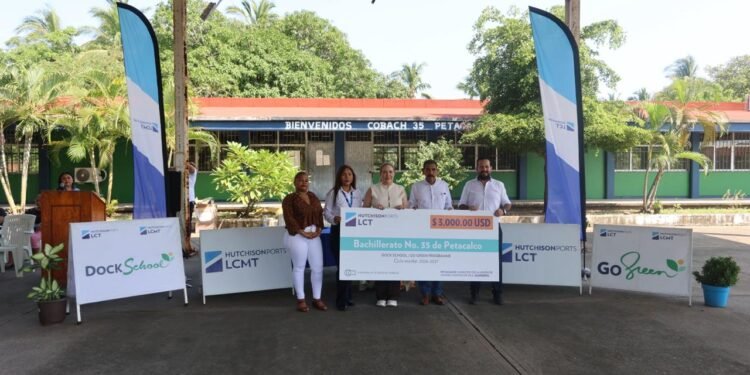 Dock School lleva beneficios educativos y ambientales a Guerrero