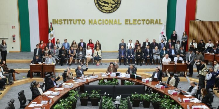 INE establece reglas para la entrega de paquetes electorales en 2027