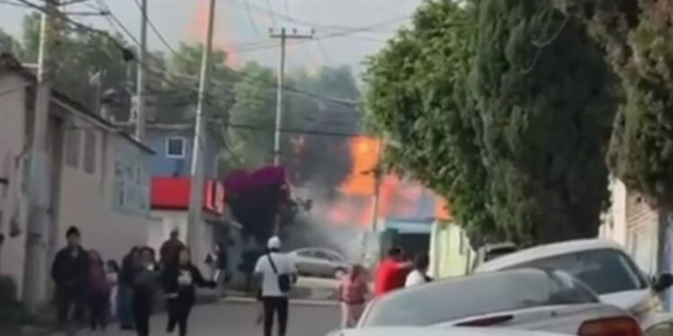 ¡El fuego los hizo correr! Explosión en gasera sacude El Ranchito, en Coacalco
