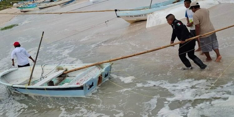 ¿Tienes una embarcación en la costa? Progreso refuerza recorridos por Isaías